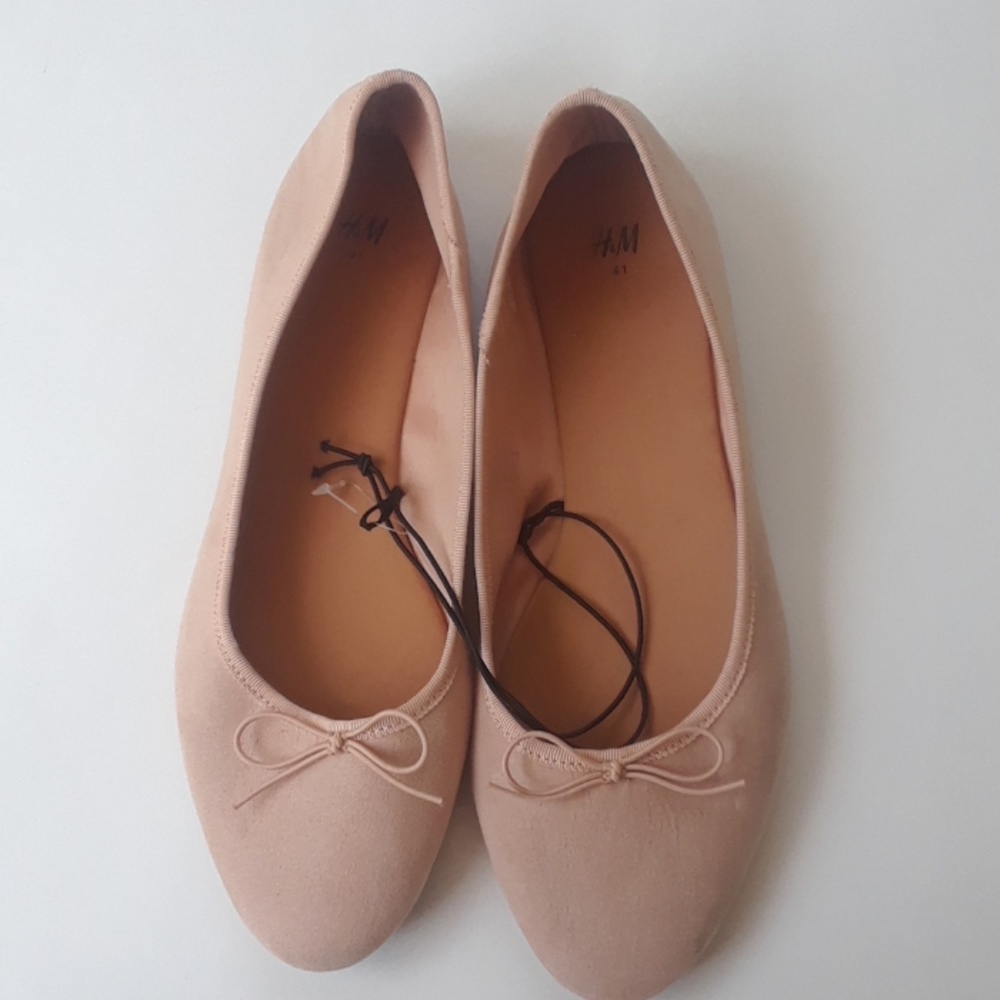 H&M FLATS #9.5